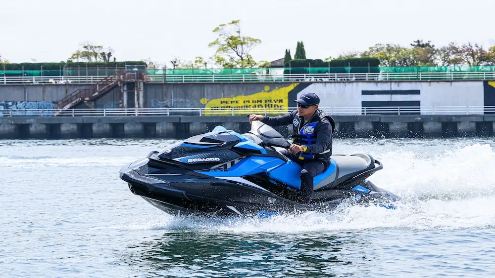 大阪でジェットスキー免許・水上バイク免許を取得できるスクール比較